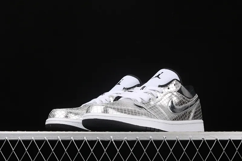 All categories Air Jordan Jordan series basketball shoes Air Jordan 1 Low Air Jordan 1 Low AJ1 Joe 1 low-top cultural and leisure sports sneakers 553558-001
